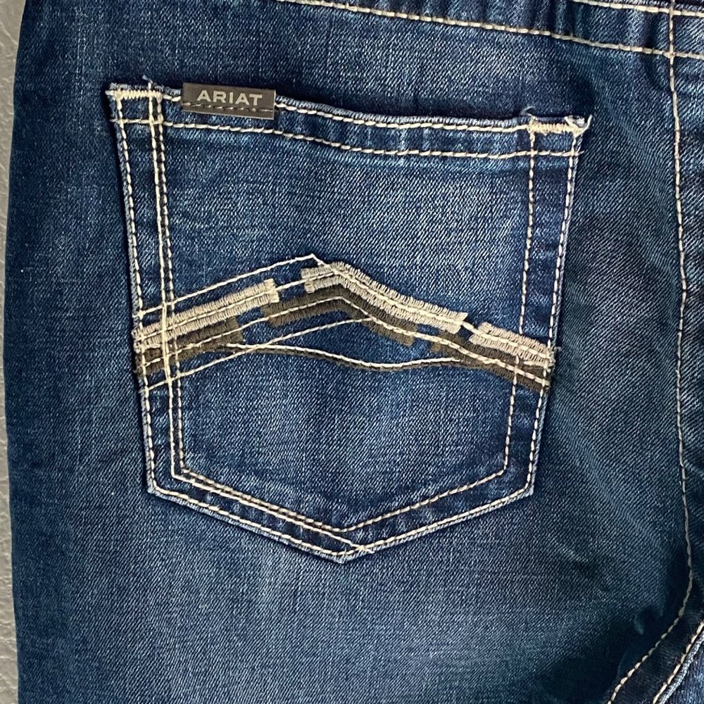 ARIAT Straight Fit Straight Leg M5 Size 34 X 30 Mens Denim Jeans - Loop Lock - Picture 10 of 16
